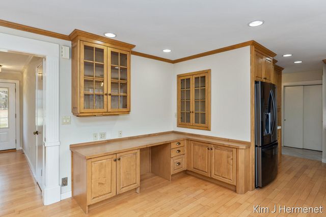 7544 Thornapple River Drive, Caledonia, MI 49316