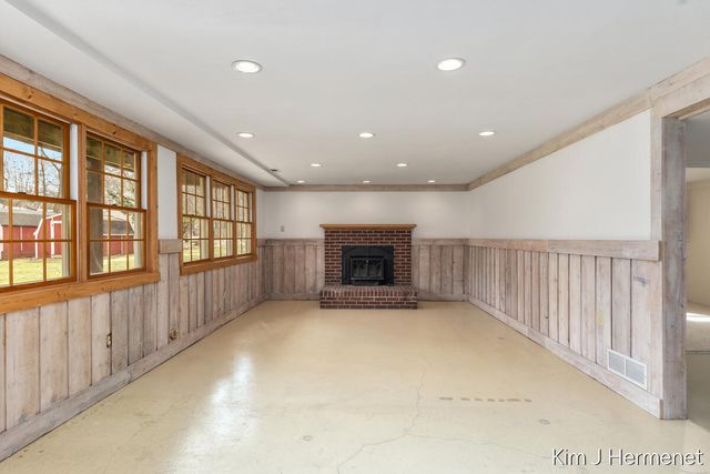 7544 Thornapple River Drive, Caledonia, MI 49316