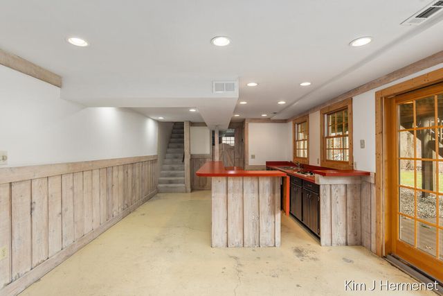 7544 Thornapple River Drive, Caledonia, MI 49316