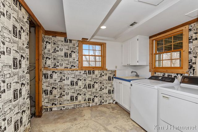 7544 Thornapple River Drive, Caledonia, MI 49316