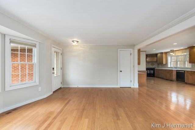 7544 Thornapple River Drive, Caledonia, MI 49316