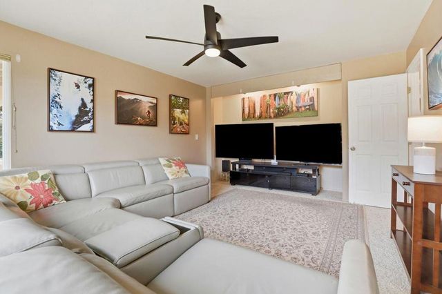 27412 Vista Del Toro Place, Salinas, CA 93908