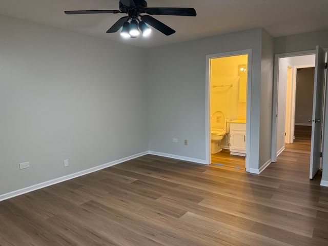 503 Lasalle Lane 503, Buffalo Grove, IL 60089