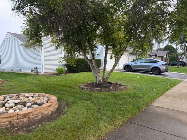 503 Lasalle Lane 503, Buffalo Grove, IL 60089