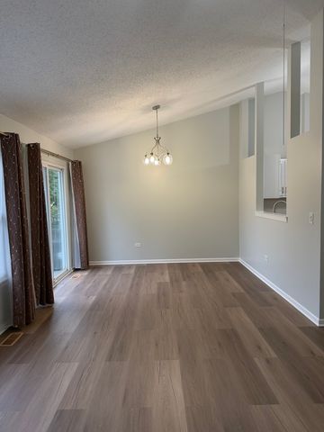 503 Lasalle Lane 503, Buffalo Grove, IL 60089
