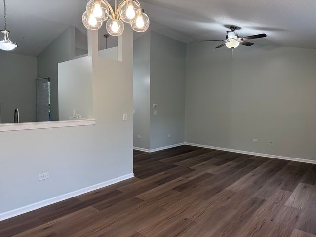 503 Lasalle Lane 503, Buffalo Grove, IL 60089