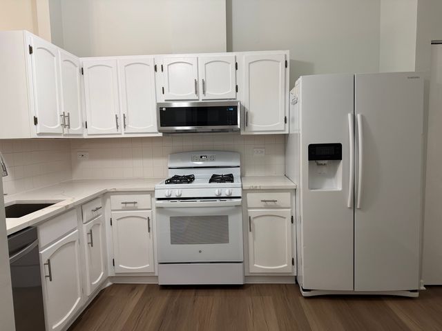 503 Lasalle Lane 503, Buffalo Grove, IL 60089
