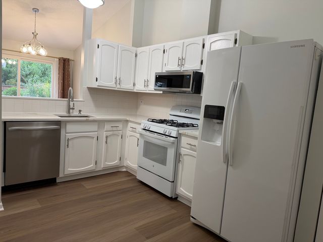 503 Lasalle Lane 503, Buffalo Grove, IL 60089