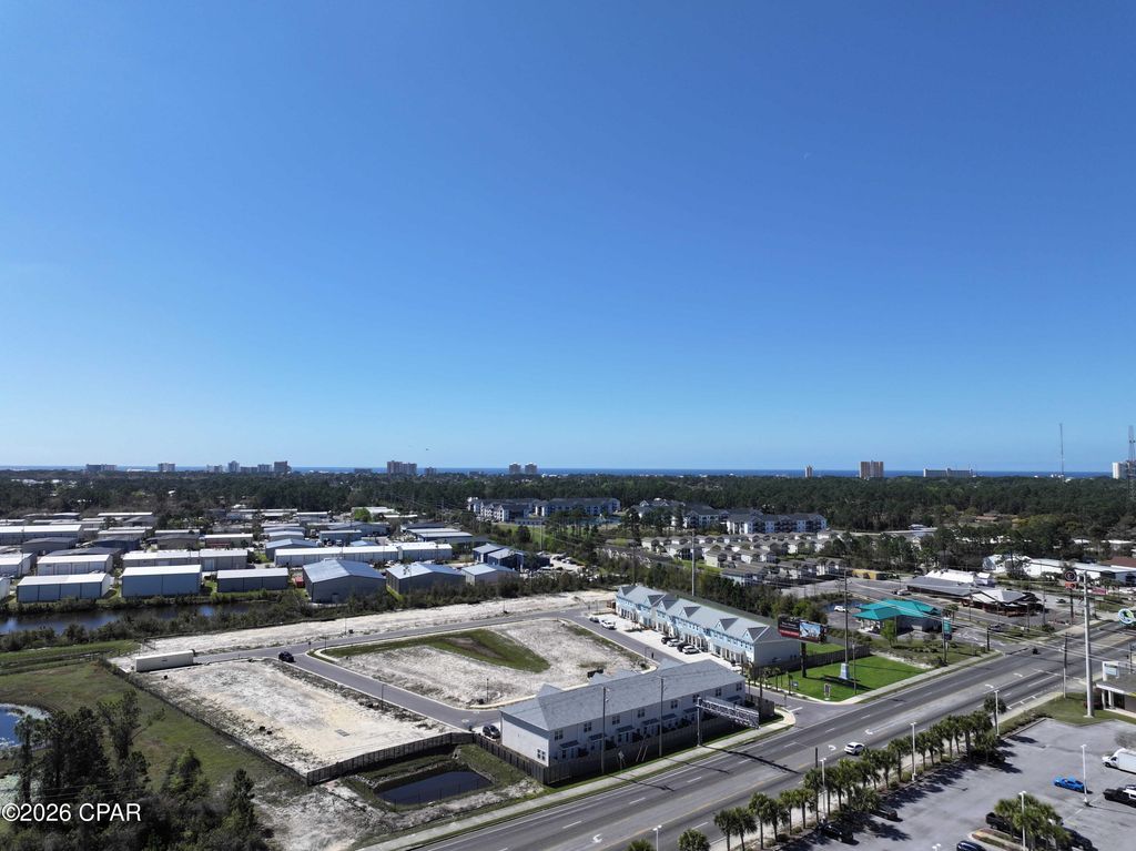 Image 11 of property listing at 7649 Lumen Lane 10, Panama City Beach, FL 32408