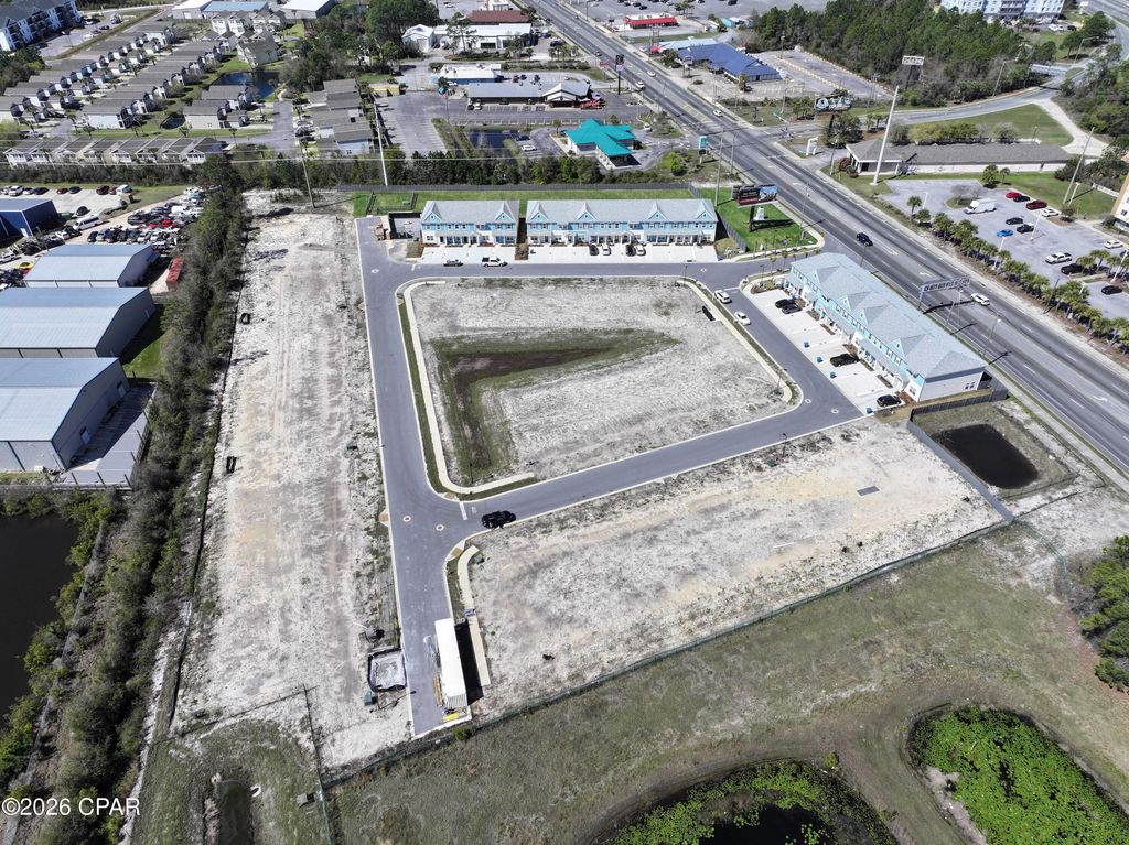 Image 14 of property listing at 7649 Lumen Lane 10, Panama City Beach, FL 32408