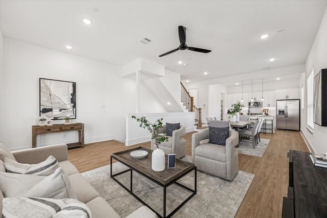 5616 Azores, Houston, TX 77091