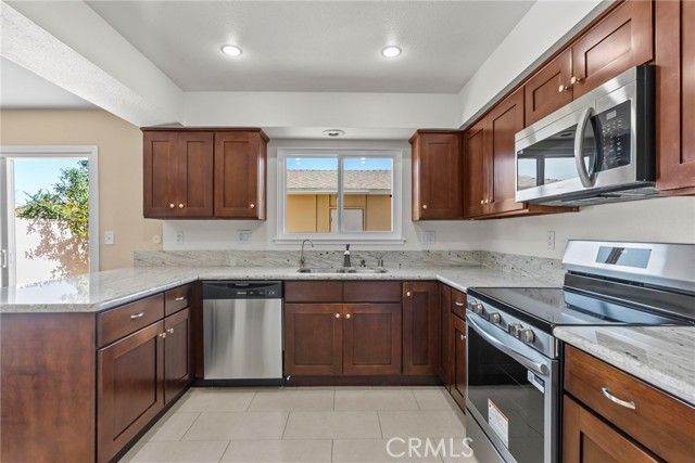 15879 Bogart Court, Fountain Valley, CA 92708