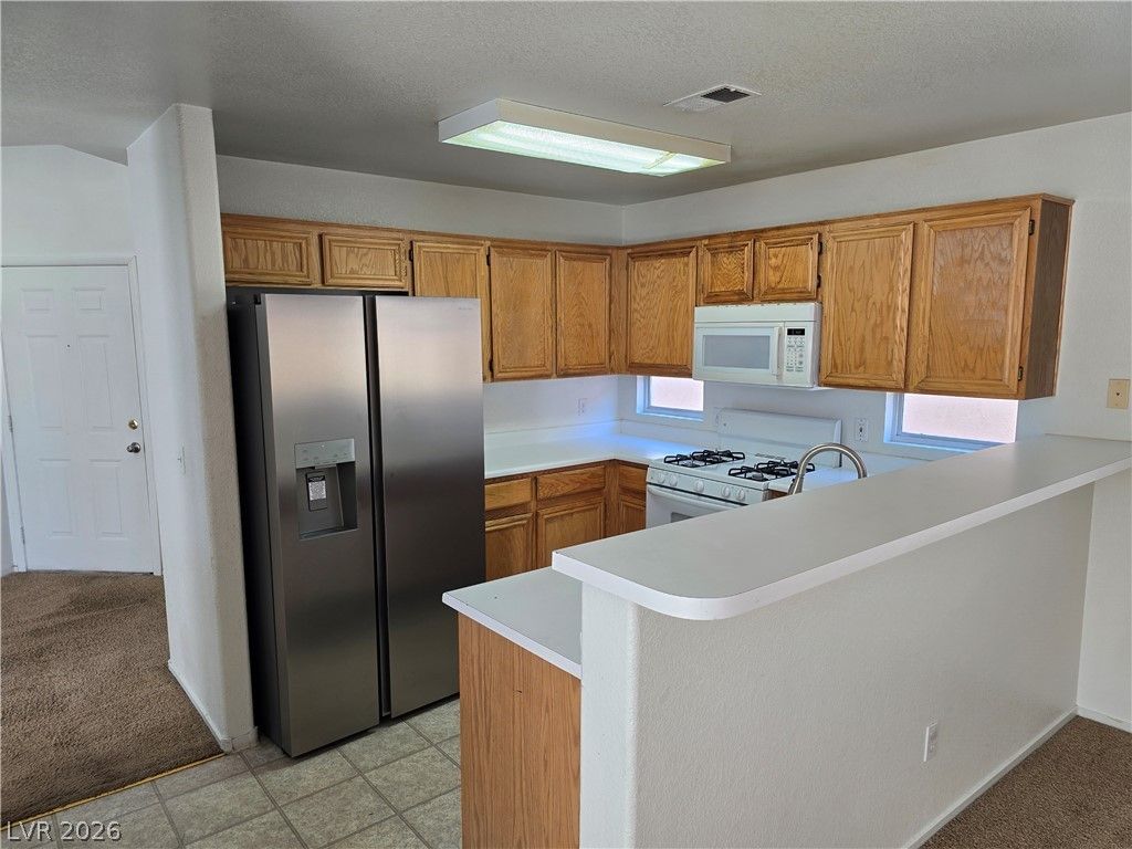 2042 Shannon Christine Drive, Las Vegas, NV 89104 — photo 4