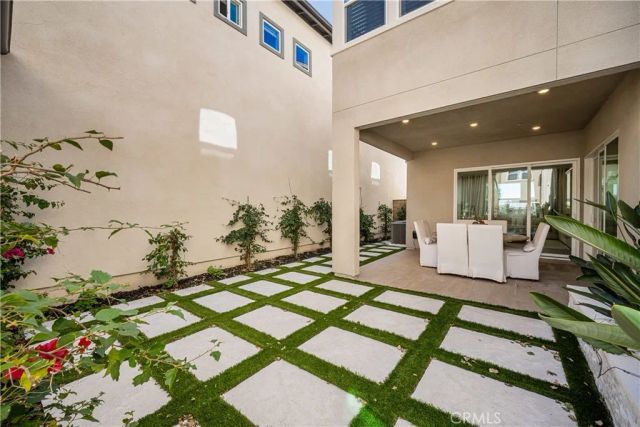 333 Sora, Irvine, CA 92618