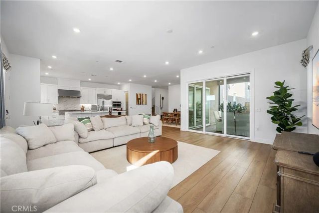 333 Sora, Irvine, CA 92618