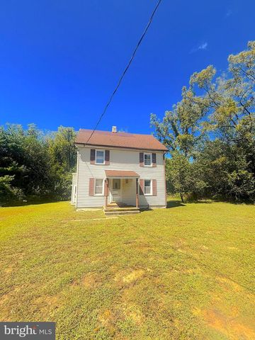 403 CHAIRVILLE RD, Southampton, NJ 08088