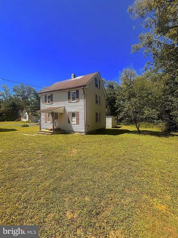 403 CHAIRVILLE RD, Southampton, NJ 08088