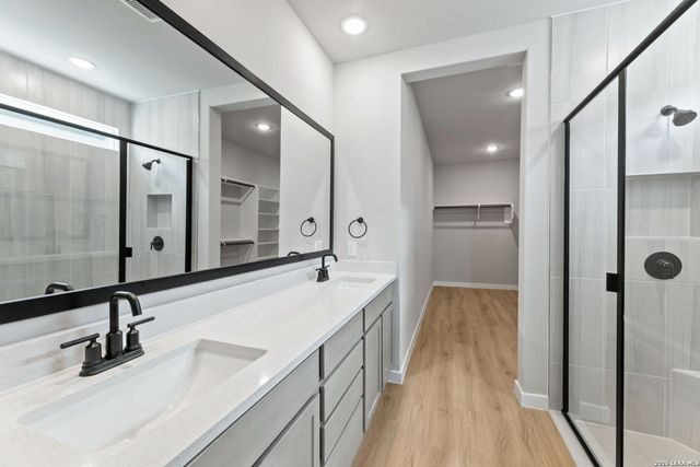 13527 Henri Castro Way, San Antonio, TX 78253