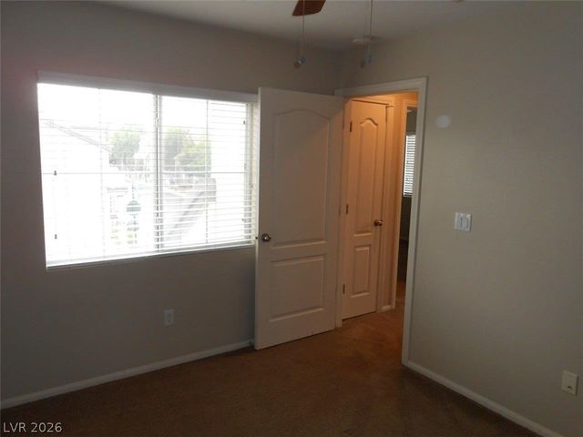 10420 September Flower Street, Las Vegas, NV 89183