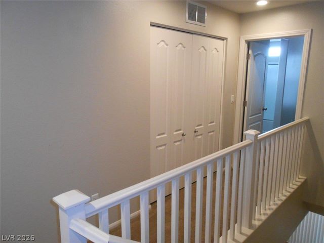 10420 September Flower Street, Las Vegas, NV 89183