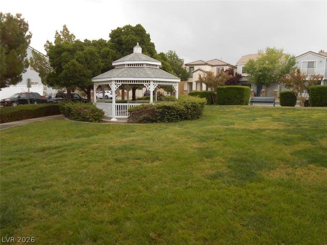 10420 September Flower Street, Las Vegas, NV 89183