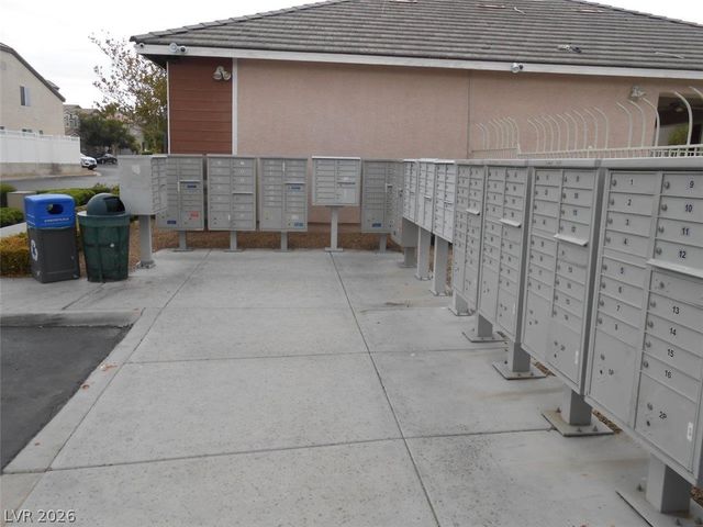 10420 September Flower Street, Las Vegas, NV 89183