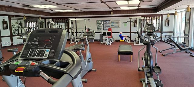 3030 Marcos Drive T302, Aventura, FL 33160