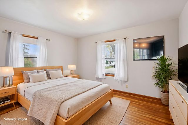 2125 William Street, Roseville, MN 55113