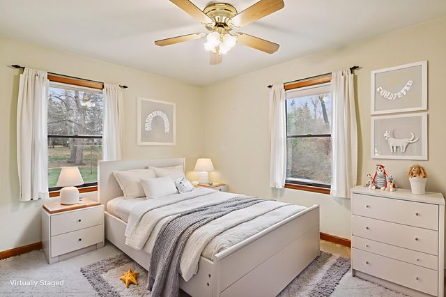 2125 William Street, Roseville, MN 55113