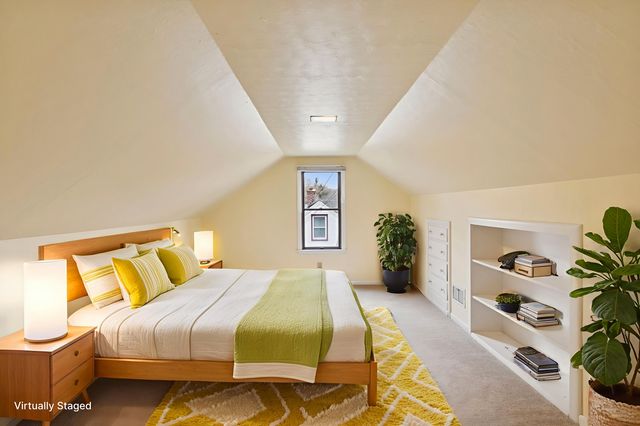 2125 William Street, Roseville, MN 55113