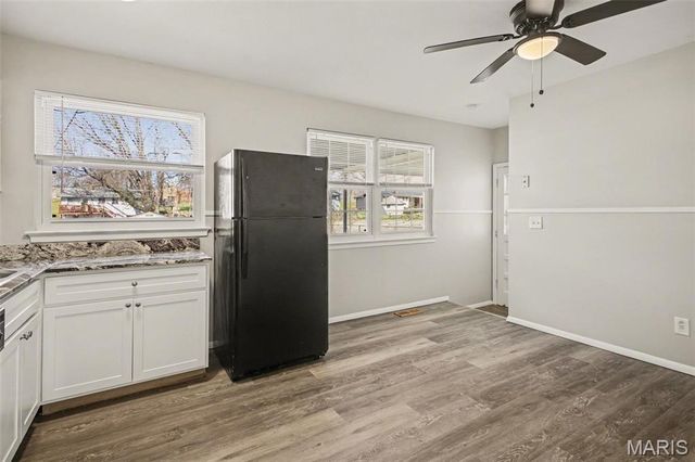 5319 Ville Angela Lane, Hazelwood, MO 63042