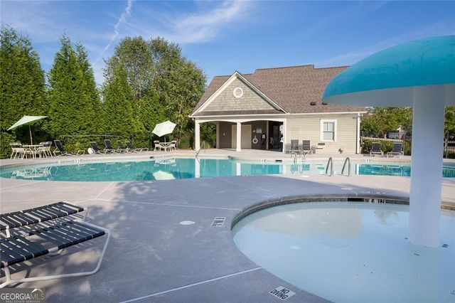 256 Highland Pointe Circle E, Dawsonville, GA 30534