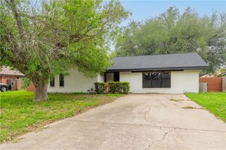 2416 Cottonwood Street, Mission, TX 78574
