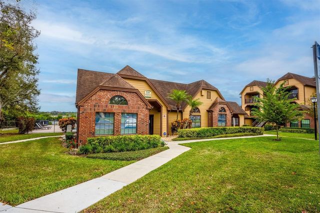 320 BLACK OAK COURT 207, Altamonte Springs, FL 32701