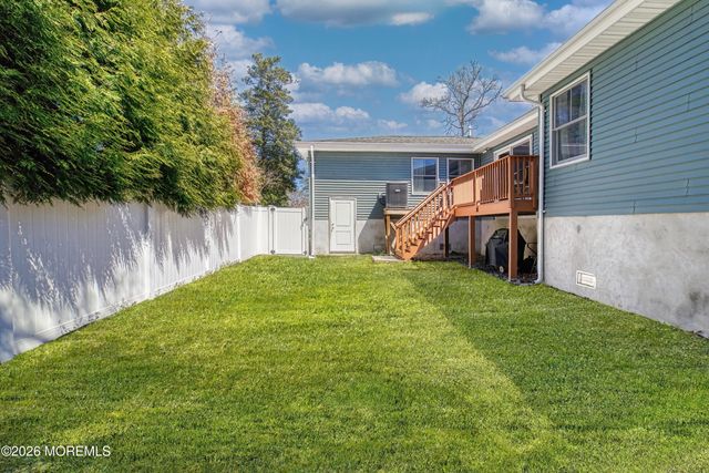 7 Nejecho Drive, Brick, NJ 08723