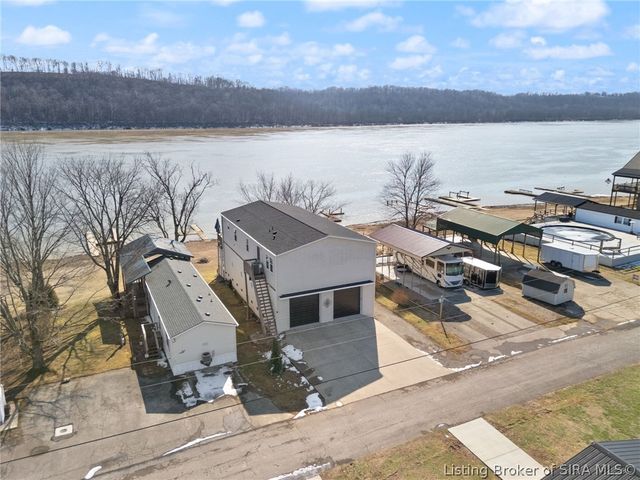 4618 Rivers Edge Drive, Charlestown, IN 47111