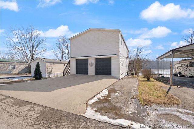 4618 Rivers Edge Drive, Charlestown, IN 47111