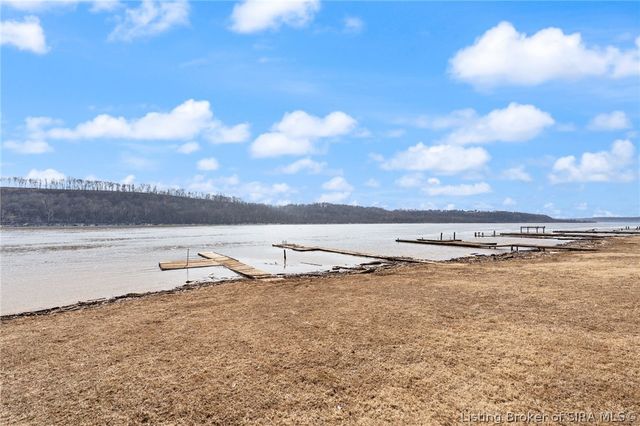 4618 Rivers Edge Drive, Charlestown, IN 47111