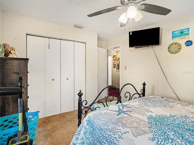 11207 CREEKVIEW DR, Riverview, FL 33569