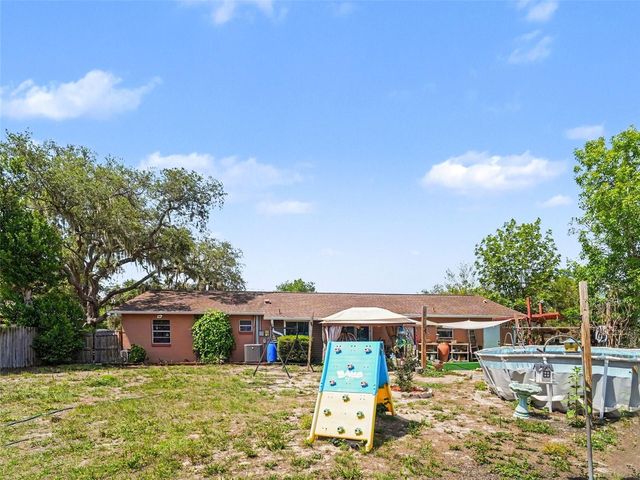 11207 CREEKVIEW DR, Riverview, FL 33569