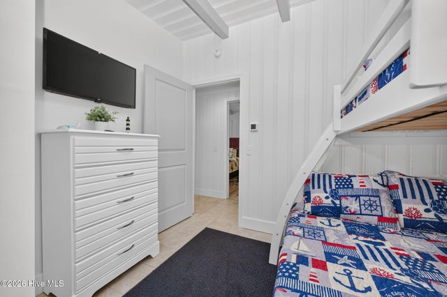 105 SE 76th Street, Oak Island, NC 28465