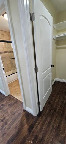 611 E 75th Street, Los Angeles, CA 90001