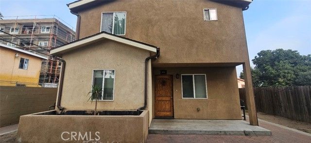 611 E 75th Street, Los Angeles, CA 90001