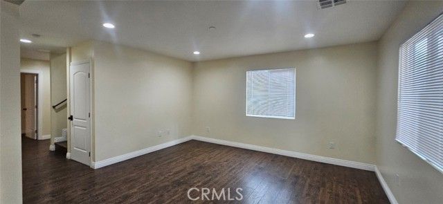 611 E 75th Street, Los Angeles, CA 90001