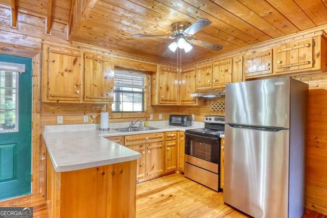96 Taylors Court, Blairsville, GA 30512