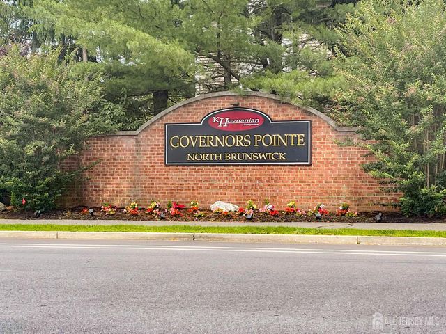 8 Clay Street, North Brunswick, NJ 08902