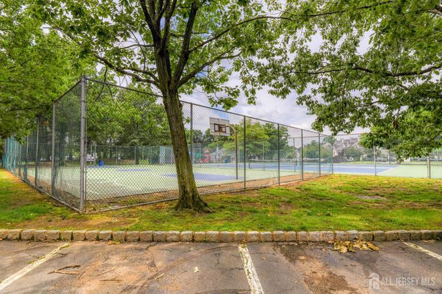 8 Clay Street, North Brunswick, NJ 08902