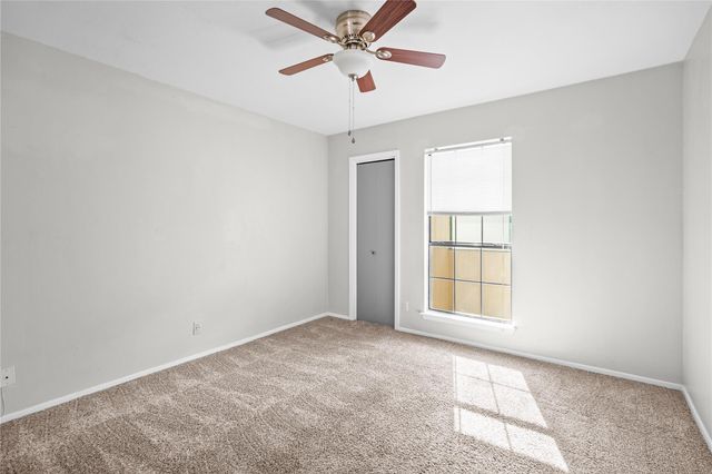 6718 Silvermine DR 302, Austin, TX 78736