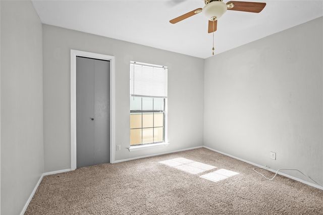 6718 Silvermine DR 302, Austin, TX 78736