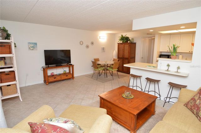 12760 INDIAN ROCKS ROAD 553, Largo, FL 33774